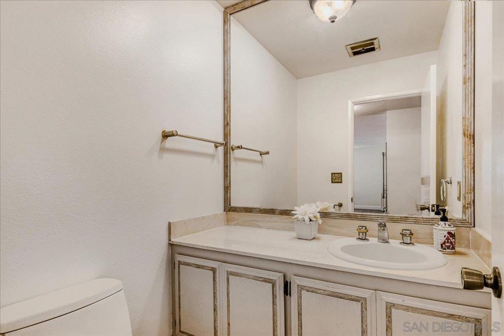 2552 Arnott Street - photo 20