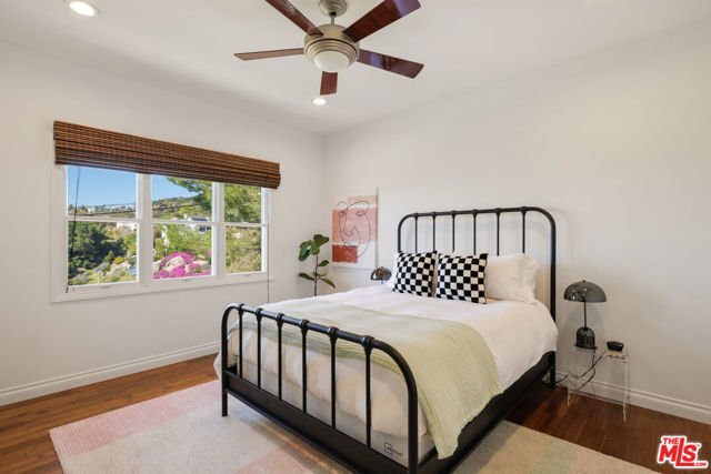 24772 Saddle Peak Road, Malibu, California 90265, 4 Bedrooms Bedrooms, ,4 BathroomsBathrooms,Single Family Residence,For Sale,Saddle Peak,24376475