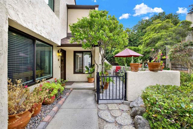 3069 Plaza Natalia, Bonita CA: https://media.crmls.org/mediaz/4f77b0fb-e233-404c-aa4c-34c92ce9a5b9.jpg