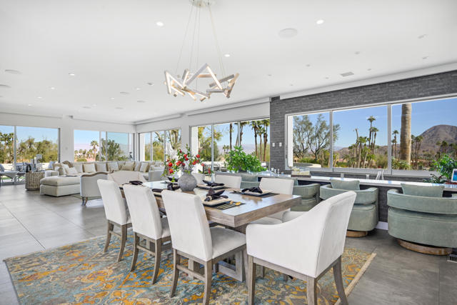 49120 Sunrose Lane, Palm Desert CA: https://media.crmls.org/mediaz/4f7884ef-5770-421a-8a77-40c512b0d01c.jpg