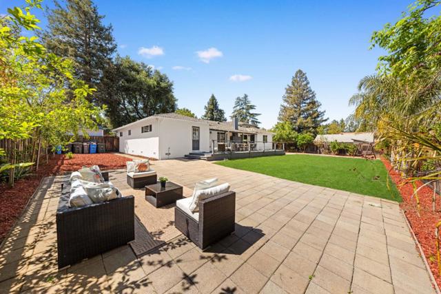 10530 Santa Lucia Road, Cupertino CA: https://media.crmls.org/mediaz/4f7923a7-422e-4e68-8c82-ec0e089661da.jpg