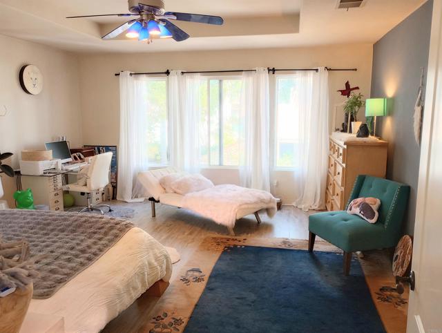 Detail Gallery Image 19 of 54 For 5544 Mill Creek Rd, San Diego,  CA 92130 - 4 Beds | 3 Baths