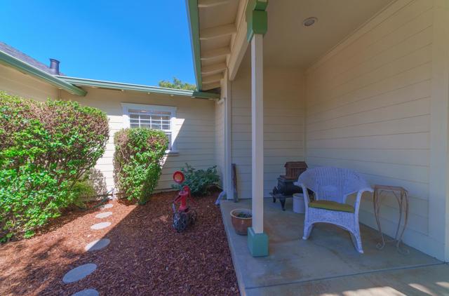 8631 Woodland Heights Court, Salinas CA: https://media.crmls.org/mediaz/4f79538d-1bbb-4fc2-aef4-e3f8f26c33ab.jpg