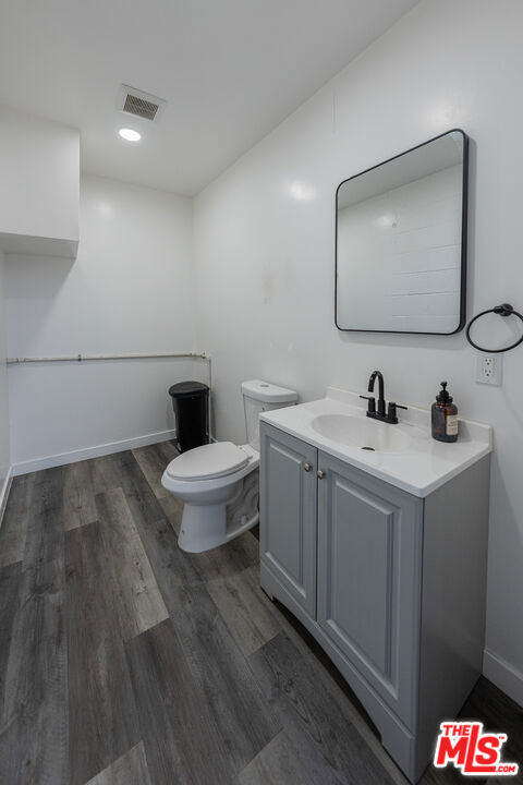  Commercial for Sale in Panorama City, California