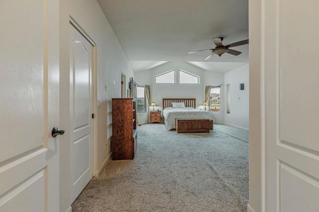 50 Schmidt Court, Hollister CA: https://media.crmls.org/mediaz/4f7babab-a590-4ecb-8055-3f5012734427.jpg