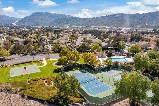 42944 Calle Reva, Temecula CA: https://media.crmls.org/mediaz/4f7c10f6-3c33-41ca-b96c-e15fc6de5d0e.jpg