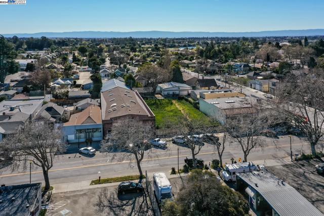 Image 15 of 17 For 0 Niles Boulevard