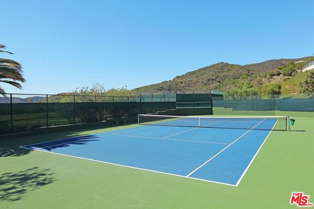 Drew Fenton | 1648 Chastain Pacific Palisades CA | MLS: 7404571 Drew Fenton | 1648 Chastain Pacific Palisades CA | MLS: 7404571