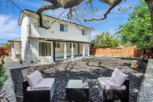 109 Maple Street, Vacaville CA: https://media.crmls.org/mediaz/4f7e08ef-cce7-4350-b73f-07c274675d31.jpg