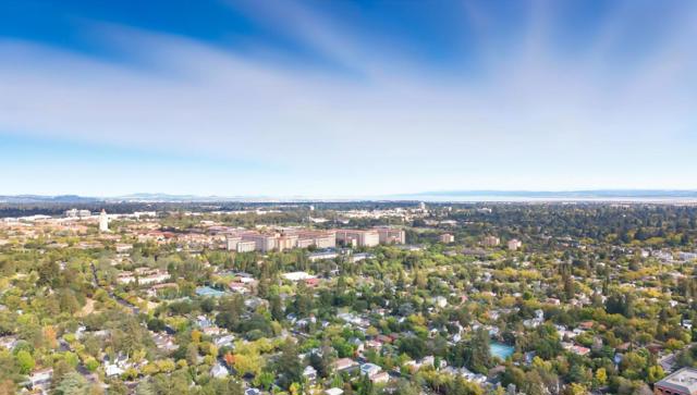 103 Peter Coutts Circle, Stanford CA: https://media.crmls.org/mediaz/4f7e5147-e416-4fa7-9d2c-a820abd73c98.jpg