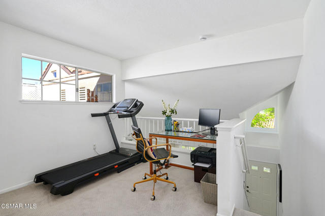 24145 Del Monte Drive, Valencia CA: https://media.crmls.org/mediaz/4f7eb83a-64df-42e9-8d49-3f177aaeb1c8.jpg