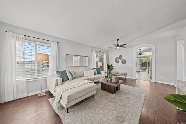 Detail Gallery Image 5 of 26 For 42985 Calle Jeminez, Temecula,  CA 92592 - 3 Beds | 2 Baths