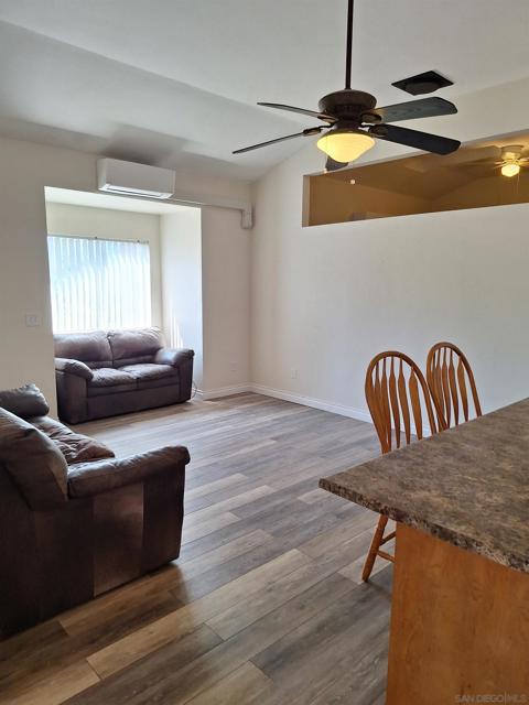 11535 Rocky Ln, Lakeside CA: https://media.crmls.org/mediaz/4f80c841-ac1e-40f4-a066-6a74c007afdb.jpg