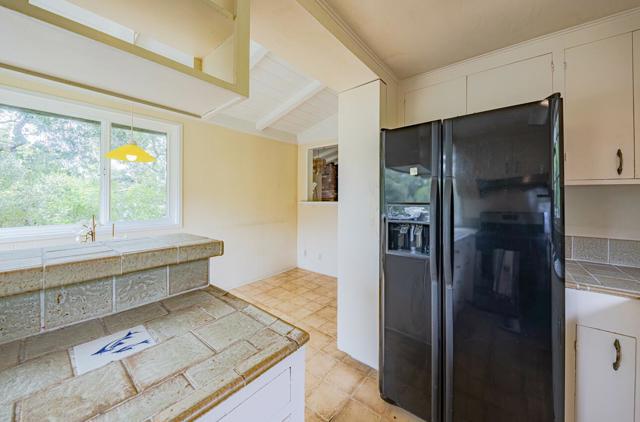 0 8th Ave & Forest Rd, Carmel CA: https://media.crmls.org/mediaz/4f81e9cb-0cf5-4ba4-8052-cdfbc7521774.jpg