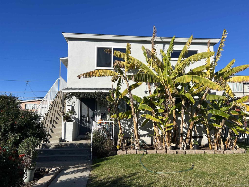 230 Elm Ave, Imperial Beach, CA 91932