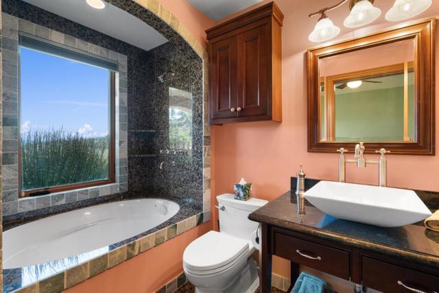 2053 Weston Road, Scotts Valley CA: https://media.crmls.org/mediaz/4f8282c2-f87a-4329-b829-7b4707948dfb.jpg