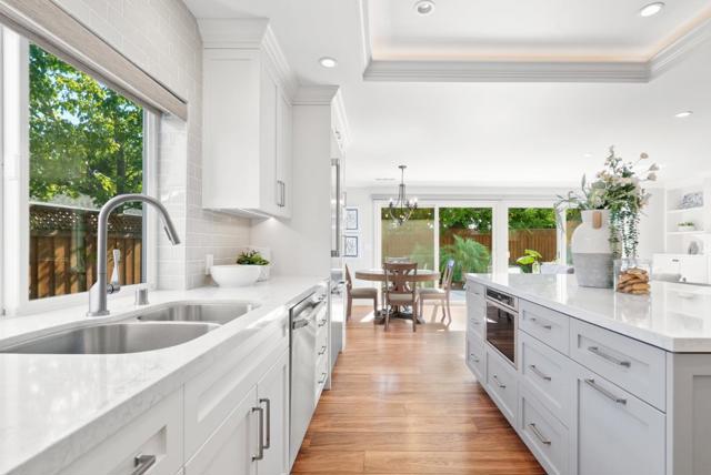 325 Crestview Drive, Santa Clara CA: https://media.crmls.org/mediaz/4f82ca8c-4719-4ebb-a6f0-9c7f822d0fe0.jpg
