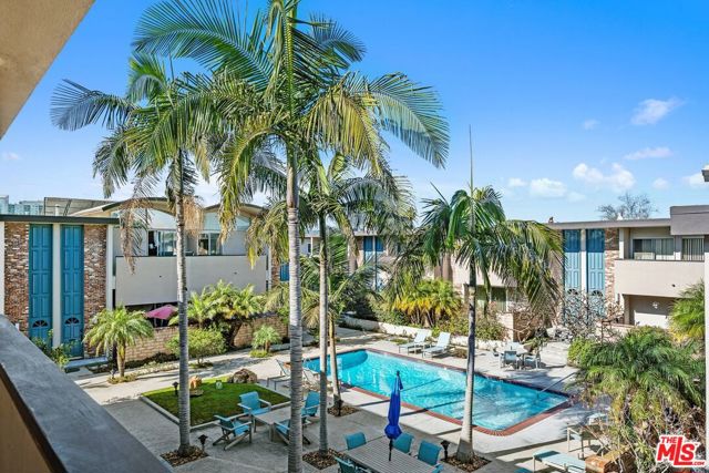 4716 La Villa Marina, C photo 26