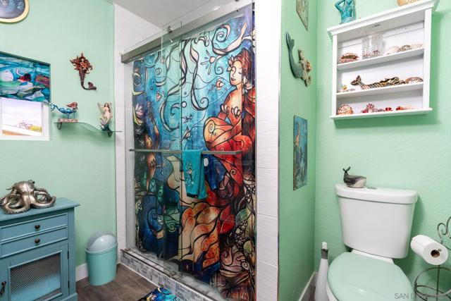 1212 H St, Ramona CA: https://media.crmls.org/mediaz/4f837e6d-94d5-4fc6-8f3e-8659498dac96.jpg