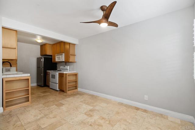 Detail Gallery Image 11 of 38 For 356 S Miraleste Dr #327,  San Pedro,  CA 90732 - 2 Beds | 2 Baths