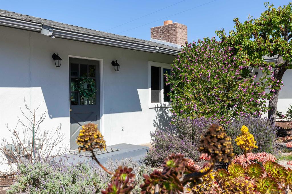 MLS #250036423SD img 3