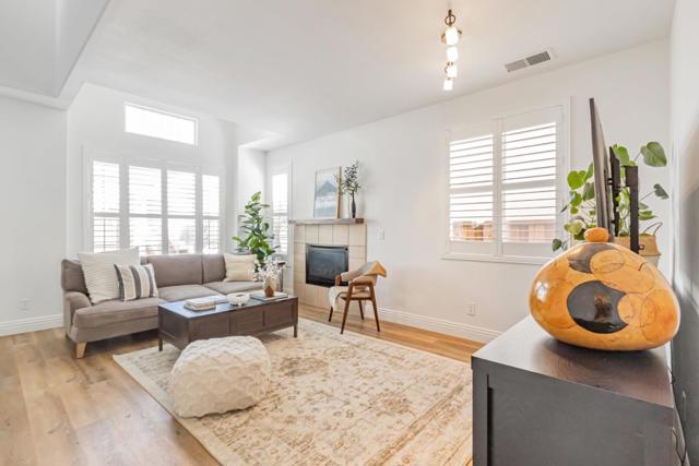 425 Knollcrest Avenue, San Jose CA: https://media.crmls.org/mediaz/4f85351e-215c-43fb-a7c9-f6a27d08414b.jpg