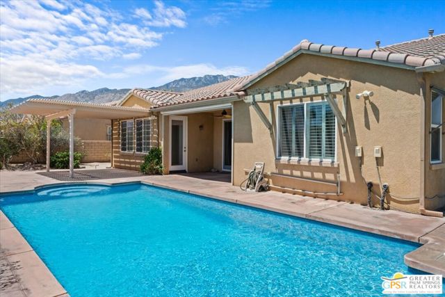 3764 Serenity Trail, Palm Springs CA: https://media.crmls.org/mediaz/4f85abe5-762a-4d4d-9553-7399de92419e.jpg
