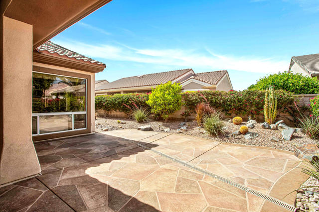 Image 27 of 39 For 78212 Griffin Drive