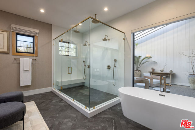 Drew Fenton | 455 N Bundy Drive Los Angeles CA | MLS: 7344802