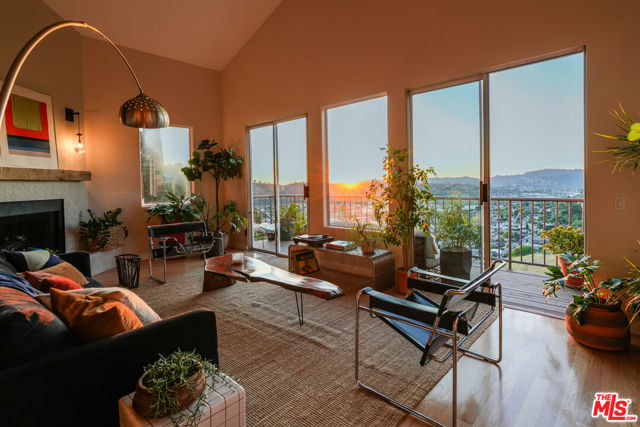 Image 40 of 46 For 628 Etta Street