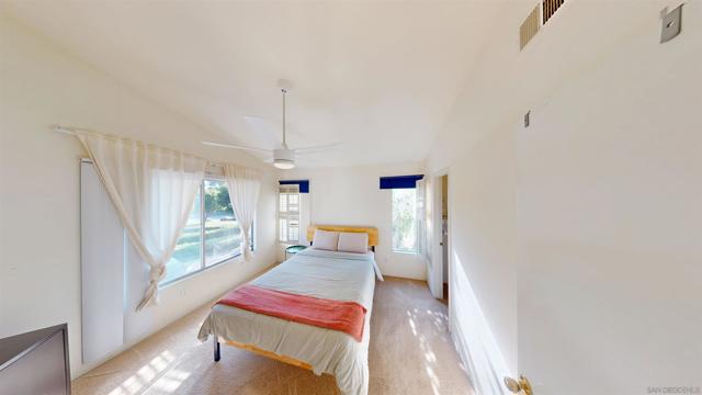 5580 Renaissance Ave, San Diego CA: https://media.crmls.org/mediaz/4f894b32-4eeb-4c18-8212-19fa8400b53e.jpg