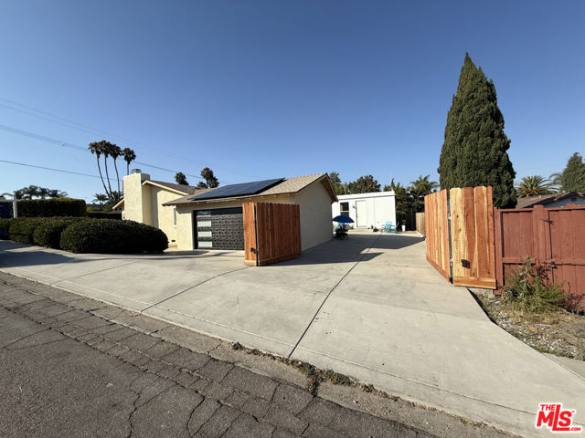 1716 Lodgepole Road, San Marcos CA: https://media.crmls.org/mediaz/4f8a09fc-e556-467d-92dd-4cd333b95c7f.jpg