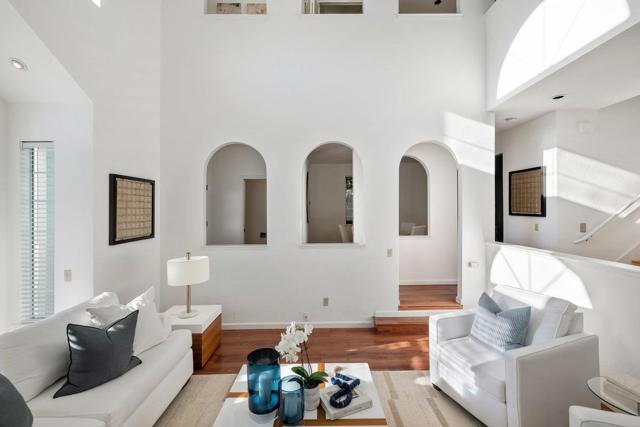 622 Avenue Balboa, El Granada CA: https://media.crmls.org/mediaz/4f8a3269-d75b-4af9-a9eb-1e567ac5cac8.jpg