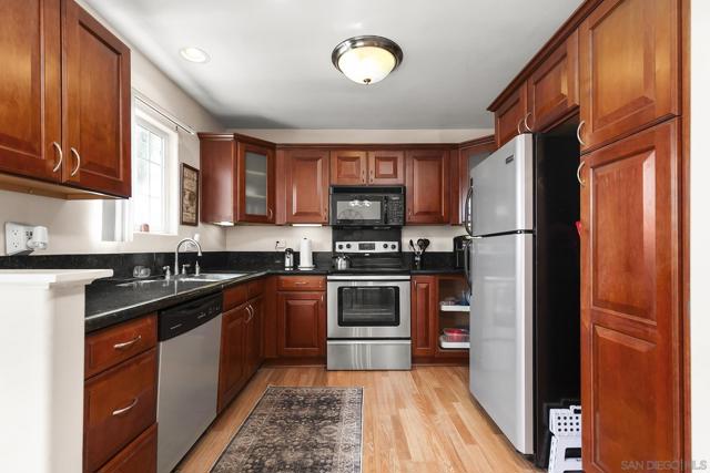 605 S MOLLISON, El Cajon CA: https://media.crmls.org/mediaz/4f8aa32c-22bd-4839-bc31-6dd1a4b35a5d.jpg