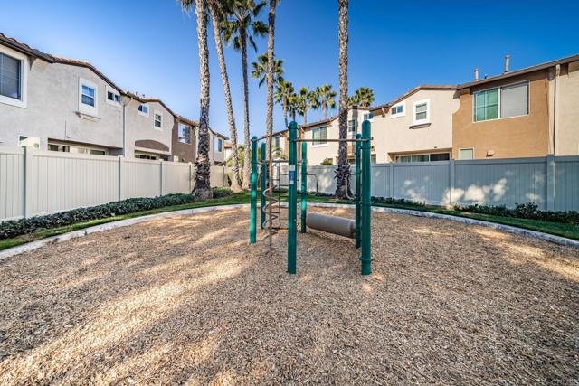 Detail Gallery Image 16 of 19 For 30343 Island Bay #C,  Murrieta,  CA 92563 - 2 Beds | 2/1 Baths