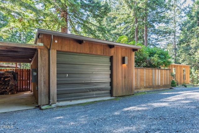 Detail Gallery Image 3 of 36 For 38320 Ocean Ridge Dr, Gualala,  CA 95445 - 2 Beds | 2 Baths