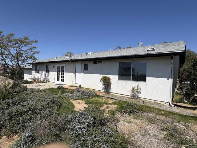 6702 Rainbow Hts. Rd.,  CA: https://media.crmls.org/mediaz/4f8b7429-54e5-4561-afbb-dd22994278ad.jpg