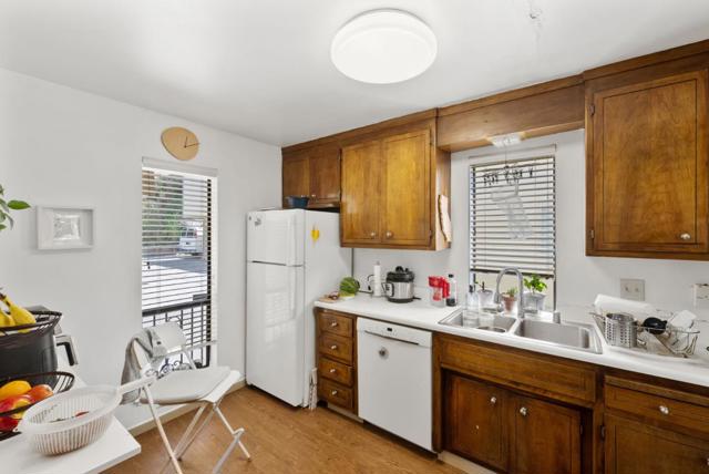 2005 Parrott Drive, San Mateo CA: https://media.crmls.org/mediaz/4f8c60f2-36c8-4451-9ad5-80b6a88345a8.jpg