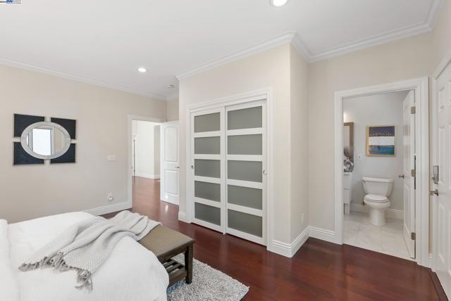 12763 Camrose Ave, Saratoga CA: https://media.crmls.org/mediaz/4f8ca43c-9bc5-4b34-9f92-5e5ddc742aec.jpg