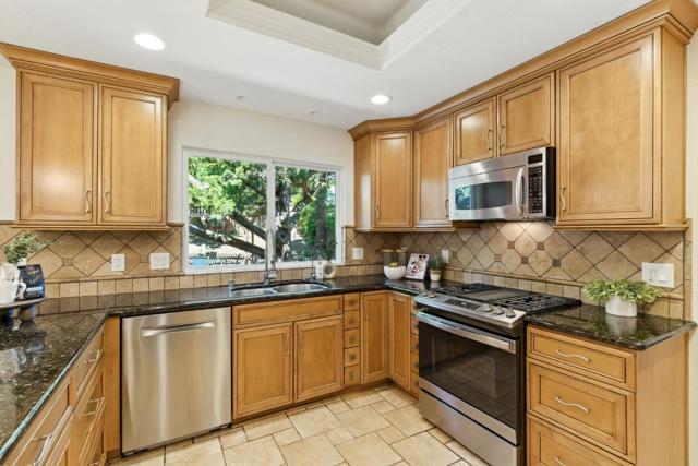 4418 Valle Vista, Pittsburg CA: https://media.crmls.org/mediaz/4f8ccbcd-7c26-45a8-9cc2-804f59e71a21.jpg