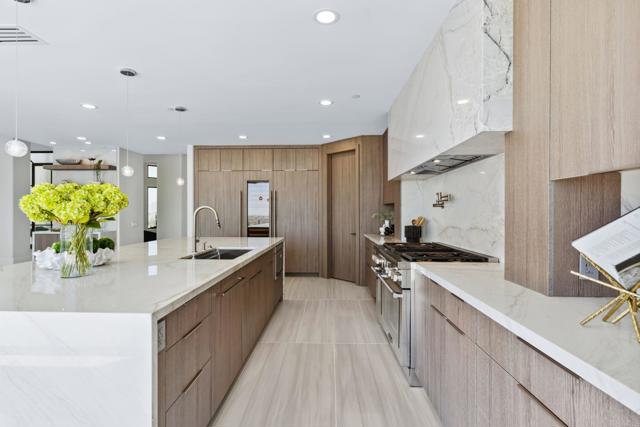 Image 24 of 75 For 9355 Lavell Street