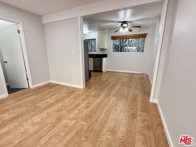 882 Victor Avenue, Inglewood CA: https://media.crmls.org/mediaz/4f8e4d74-fb6a-401c-b851-708cc71868fe.jpg