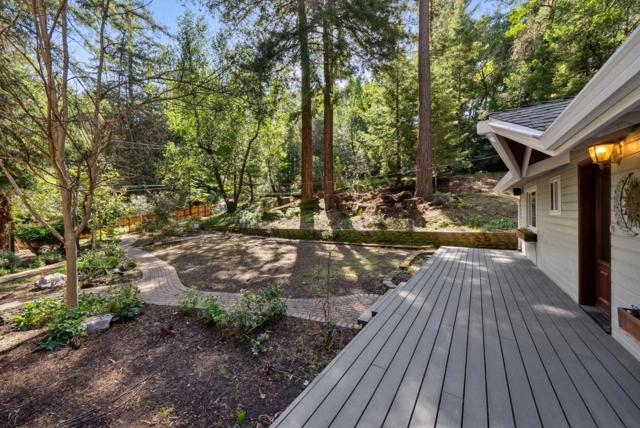 24751 Hutchinson Road, Los Gatos CA: https://media.crmls.org/mediaz/4f8e63d5-3aab-4504-b64b-001f226778a2.jpg