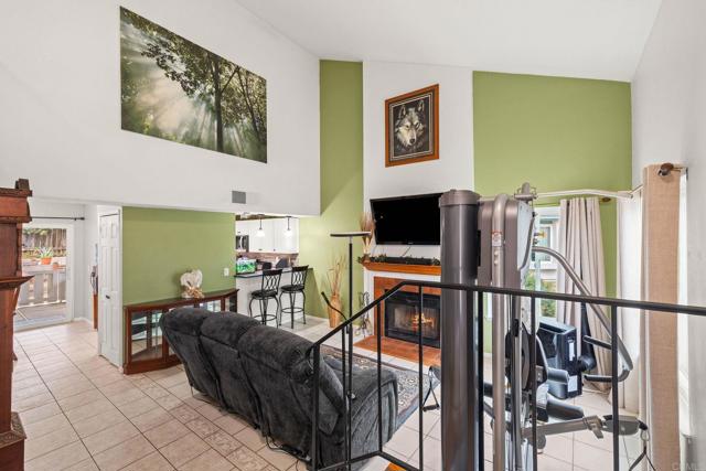 9690 Bundy Drive, Santee CA: https://media.crmls.org/mediaz/4f8f1829-c2dd-422e-9e98-3bc8f21b82ca.jpg