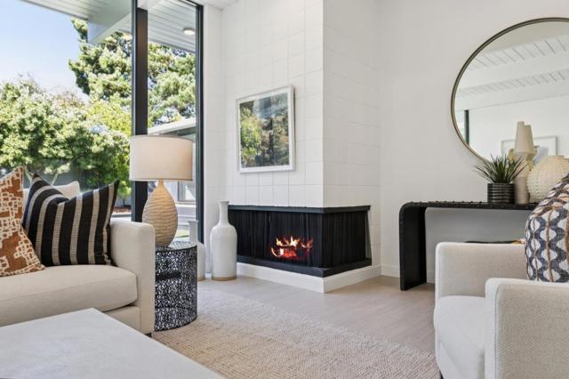 1651 Lexington, San Mateo CA: https://media.crmls.org/mediaz/4f8f6ad3-c451-460a-895b-dd882556422b.jpg