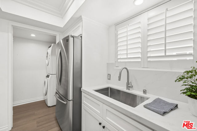 4164 Tujunga Avenue, 103 photo 20