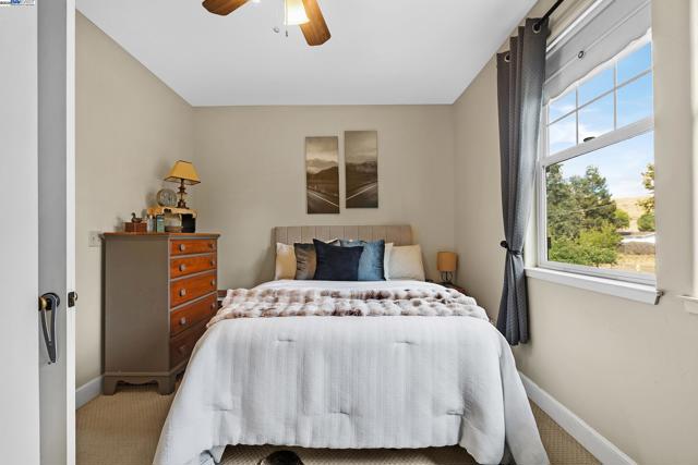 6745 Alisal Street, Pleasanton CA: https://media.crmls.org/mediaz/4f917a58-cec5-4a43-9054-de0a9ab61b6e.jpg