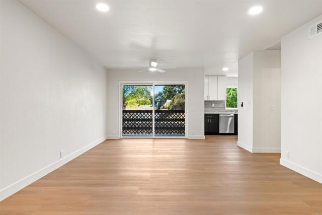 1733 Pepper Drive, El Cajon CA: https://media.crmls.org/mediaz/4f91a1f5-0d9b-4169-b1a3-5be3123cc82e.jpg