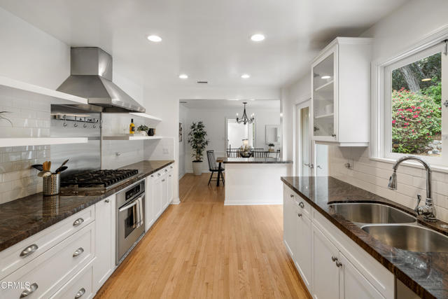 Detail Gallery Image 21 of 74 For 3232 Vickers Dr, Glendale,  CA 91208 - 3 Beds | 2 Baths