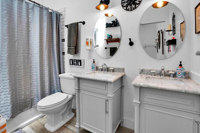 2165 Cox Road, Aptos CA: https://media.crmls.org/mediaz/4f94bf03-49f5-49ed-bcd3-a947461ef713.jpg